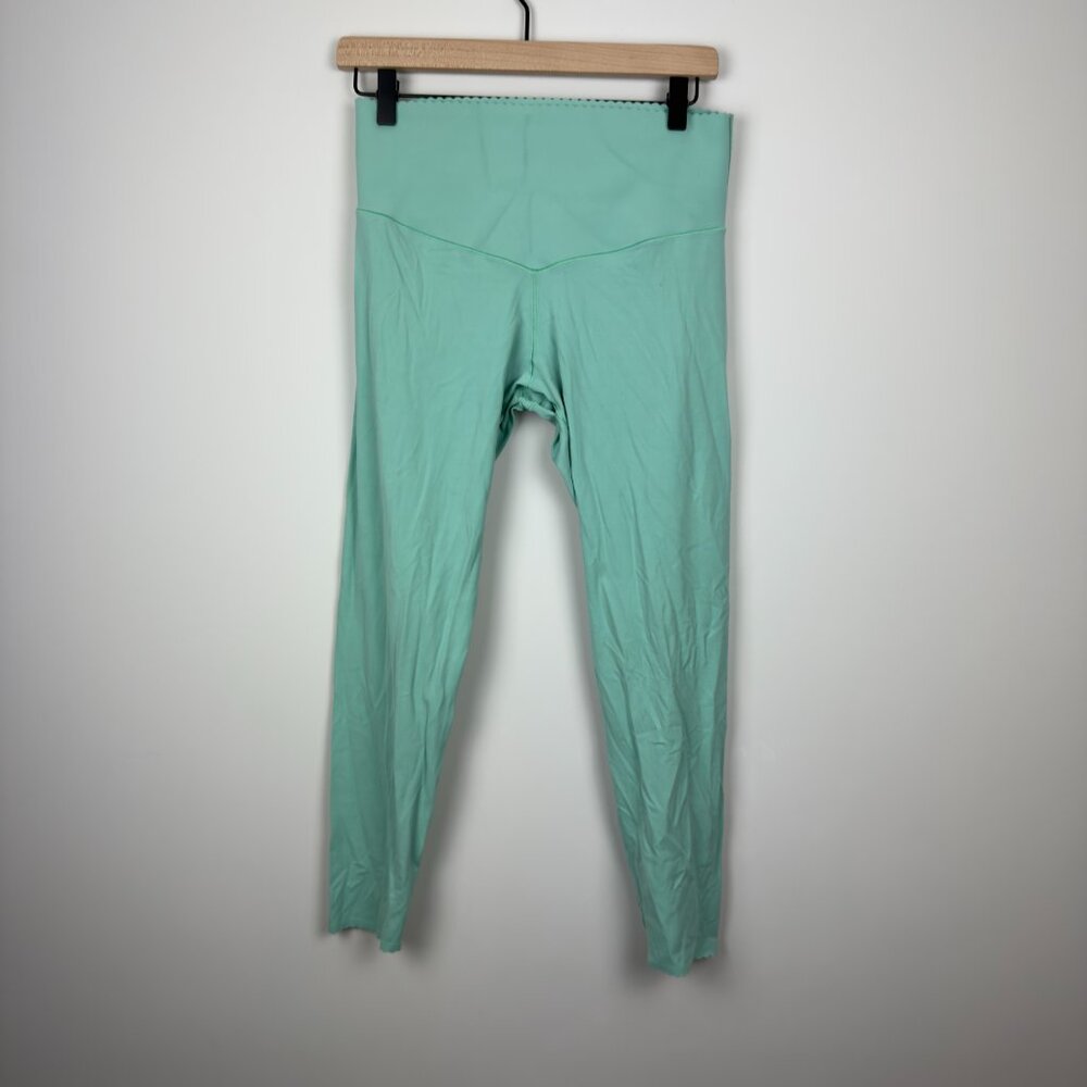 Offline by Aerie Women's Scalloped high-waisted legging, Size L - Picture 4 of 5